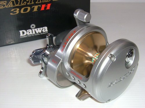 DAIWA SALTIST 30  ใครลองแล้วเป็นไงมั่งคับ