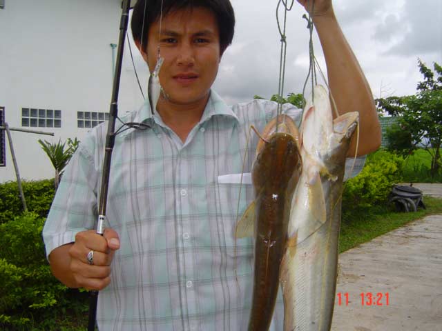 ตกปลาเค้าด้วย RAPALA2