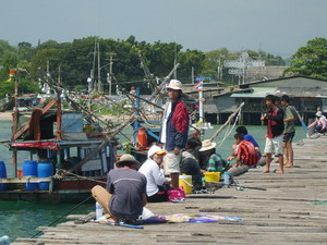 ทริพเล็กๆที่สัตหีบกับเรือลุงเอิน