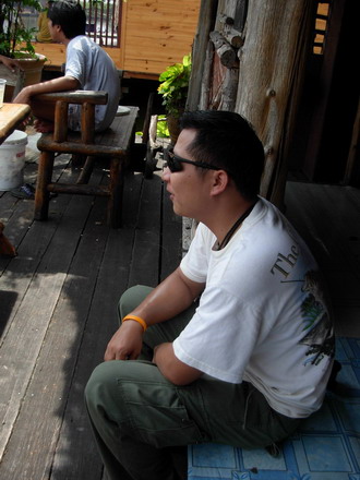อัดปลากับ พี่ ๆ กับวิลลี่  ตอนทุ่ม
