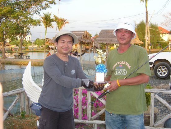 ภาพงานแข่งตกปลาช่อนนัดล้างตาที่บ่อบุษราคัม
