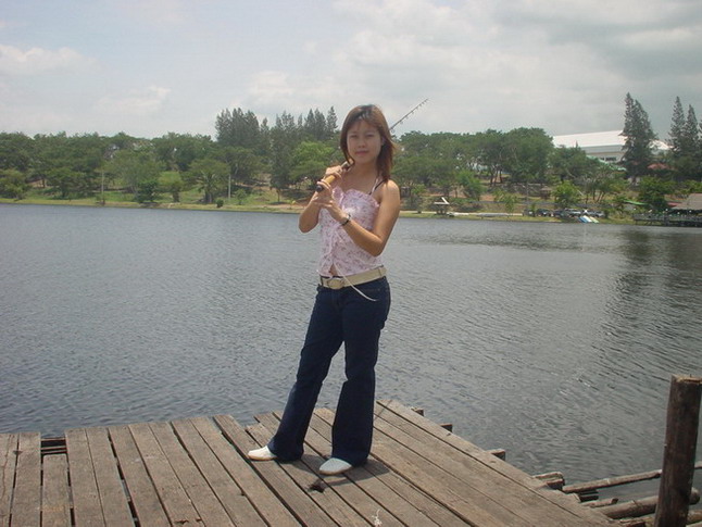 ขาวๆอวบๆที่เรือนแพ หนองจอก(กระทู้คลายเครียด)