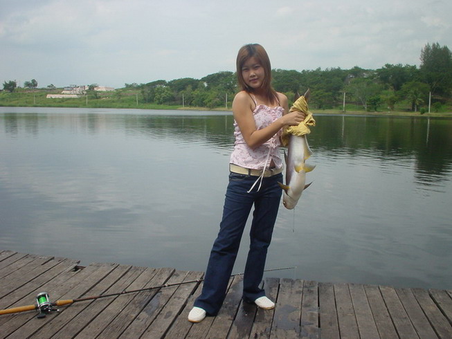 ขาวๆอวบๆที่เรือนแพ หนองจอก(กระทู้คลายเครียด)