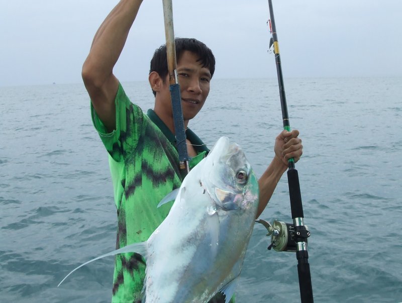 ตกปลาที่ช่องแสมสาร  " ไต๋แก๊ว " 26-27/10/2007