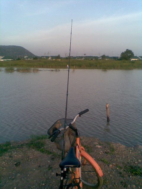 วันหยุดครับ ตีเหยื่อปลอมซะหน่อย