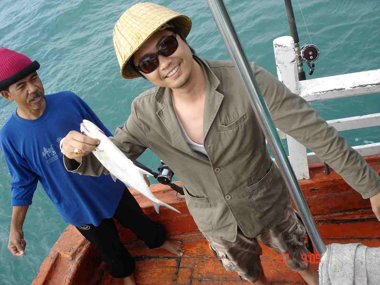 ไต๋หนวดอีกแล้วครับท่าน(ครั้งแรกก็ประทับใจ)