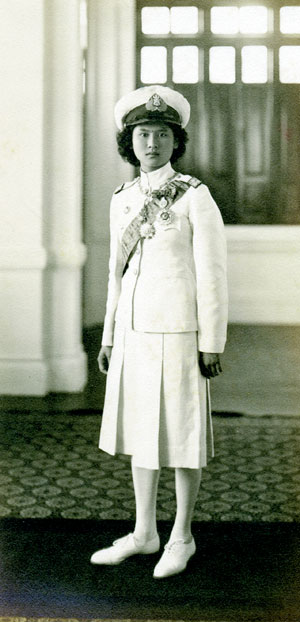 พระสิริโฉมงดงามของพระพี่นางฯ(ภาพหาดูยาก)