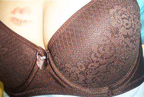 คุณเชื่อมั๊ย...เด็กป.1ใส่ยกทรง คัพ C
