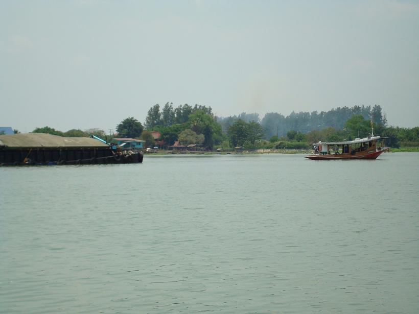 ส่งท้ายสงกราต์ที่แพลุงแก่บางไทร