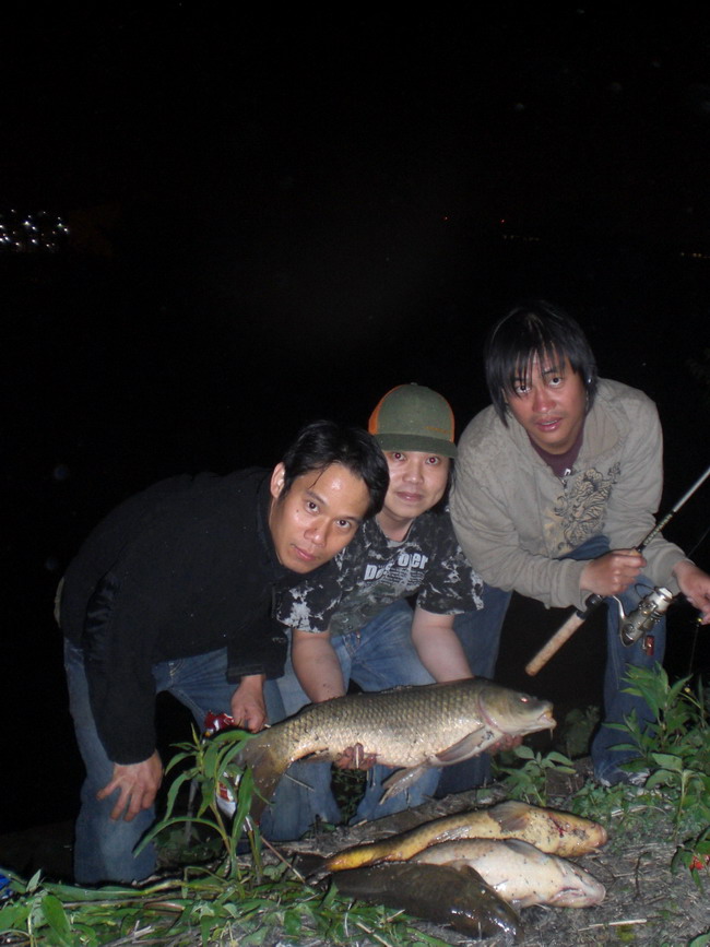 ILLinois River  Carp  กับ น้าเหน่ง