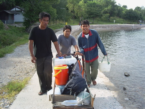 วันสบายที่เกาะขามใหญ่