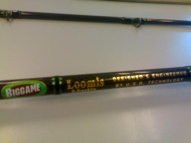 Loomis ลายผ้าตาใหญ่ รุ่นนี้ใช้ดีไหม 