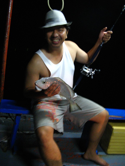 เลอะเทอะที่แสมสาร