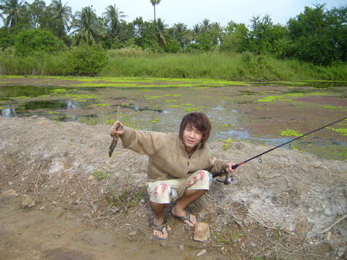 พาเพื่อนไปตีเบ็ดครั้งแรก(โดนเลย)