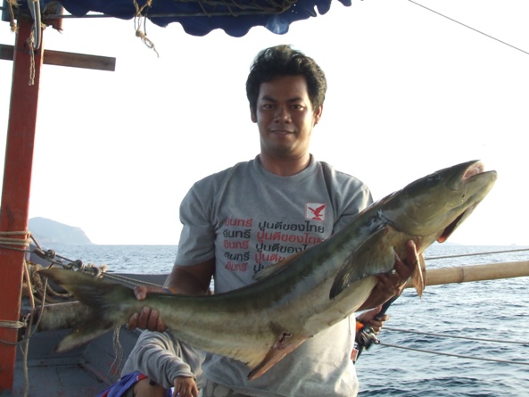 ไต๋เรืองพาตกปลา รับลมหนาว @ เสมสาร
