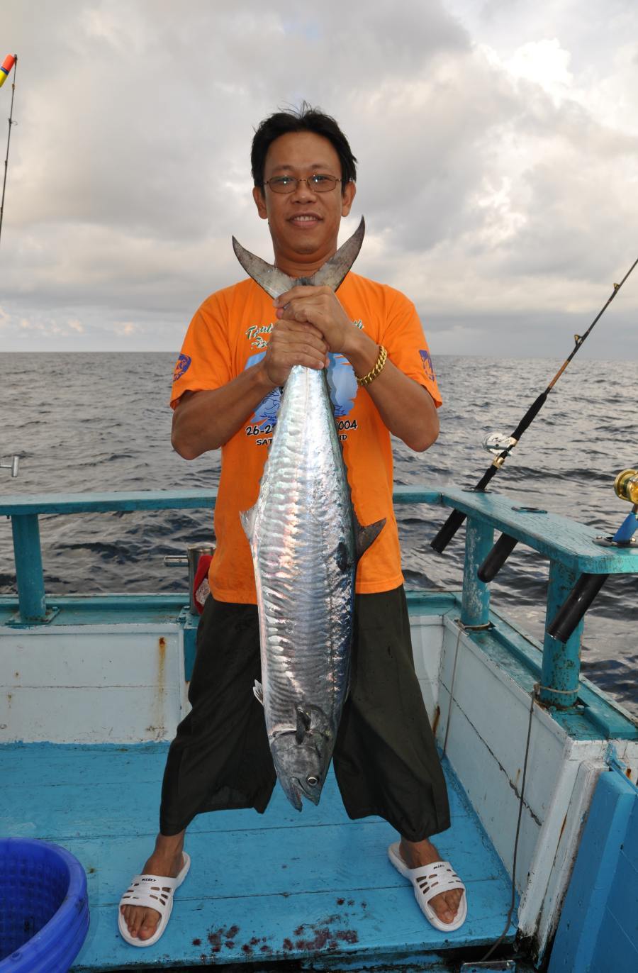 พาน้องๆ บุกหินมาเลย์กับเรือสิริสิน