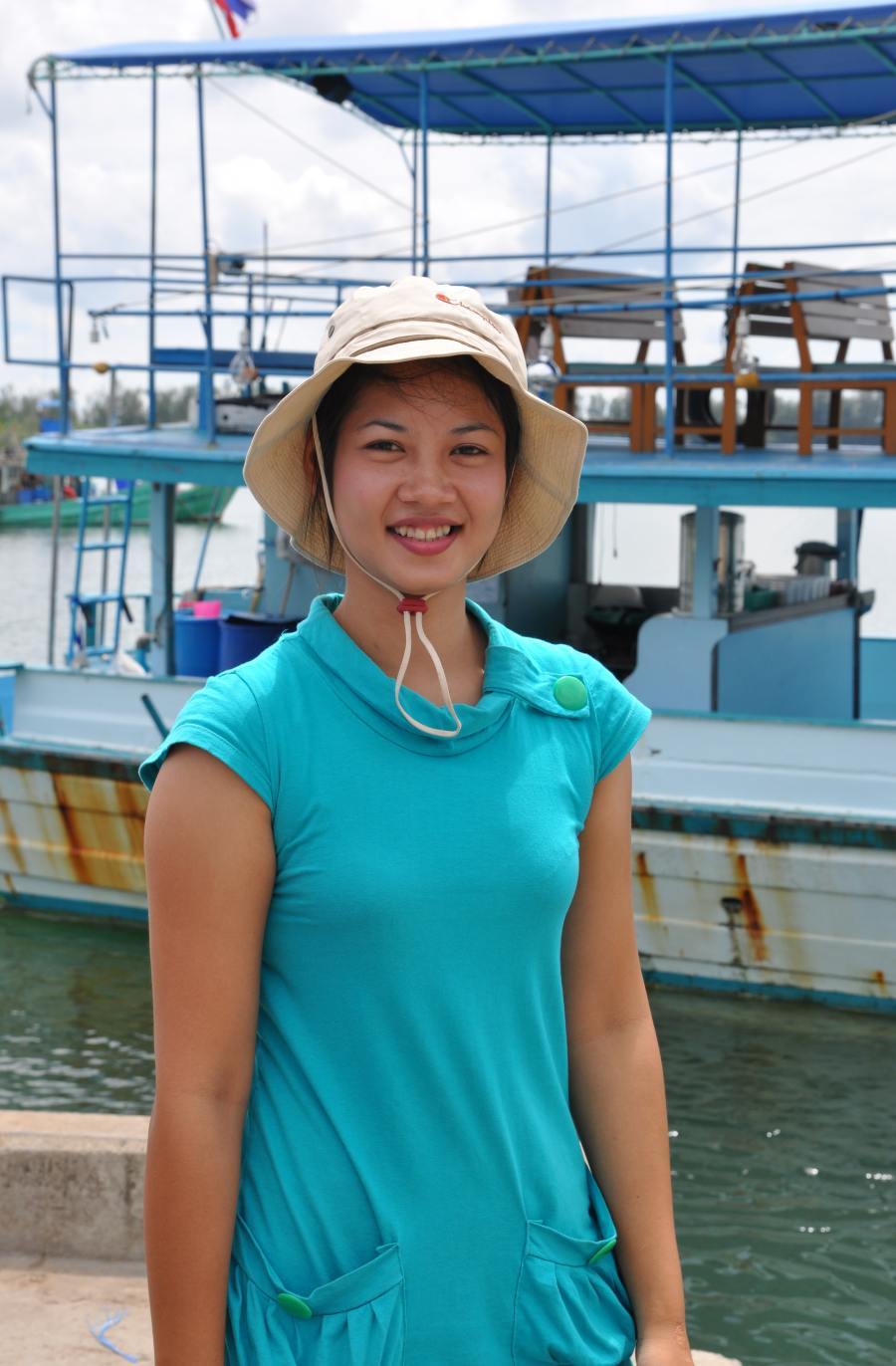 พาน้องๆ บุกหินมาเลย์กับเรือสิริสิน