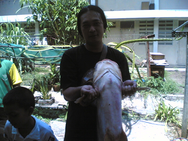 สมาชิกใหม่ทีมงานหมวดแสนกับบ่อกองบินอุดร