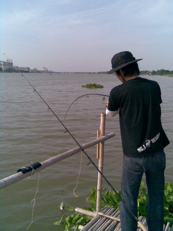 บางไทร กับ ถมที่ฟิชชิ่ง ทีม