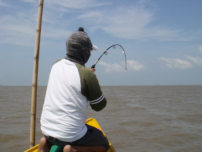 พรานบุรพาลงเรือบางทราย