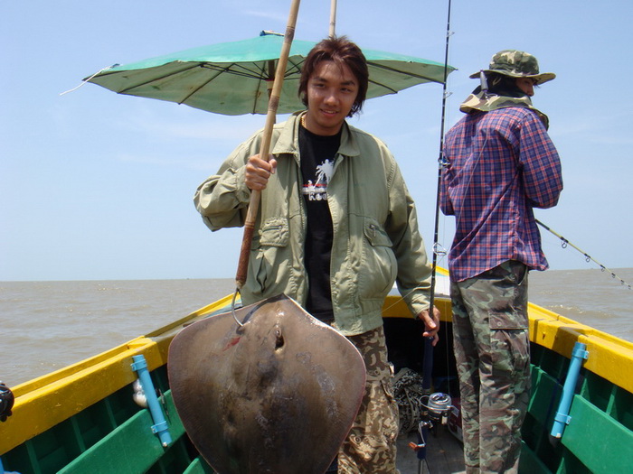 พรานบุรพาลงเรือบางทราย