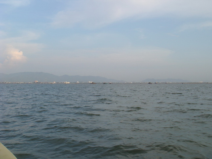 พรานบุรพาลงเรือบางทราย