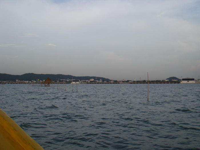 พรานบุรพาลงเรือบางทราย