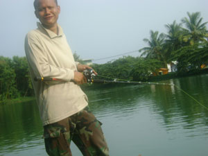 เด็กตกปลาที่บึงบางรัก2