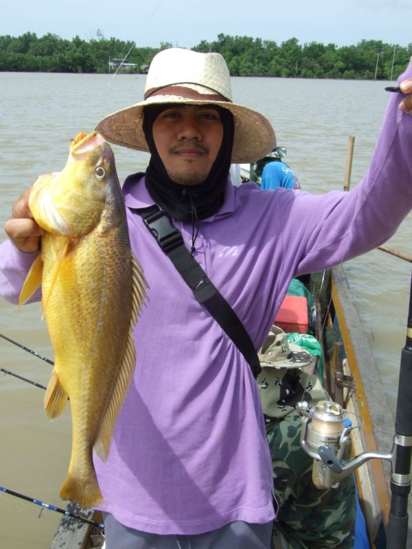 ตกปลากับไต๋บำรุงแห่งลุ่มแม่นำ้บางปะกง