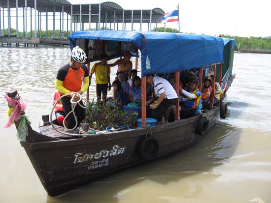 ฝนจางที่บางปะกง