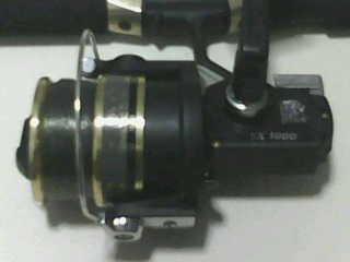 ได้ รอก Banax sx 5000 สีทองพร้อมคันช่วยดูหน่อยคับ