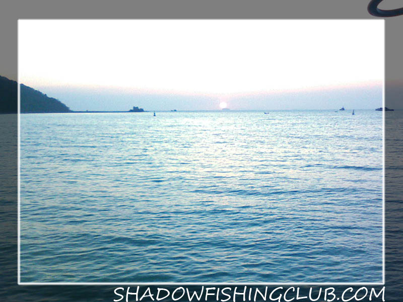 เขาขาด...ยังพอได้อยู่ by Kom Shadow