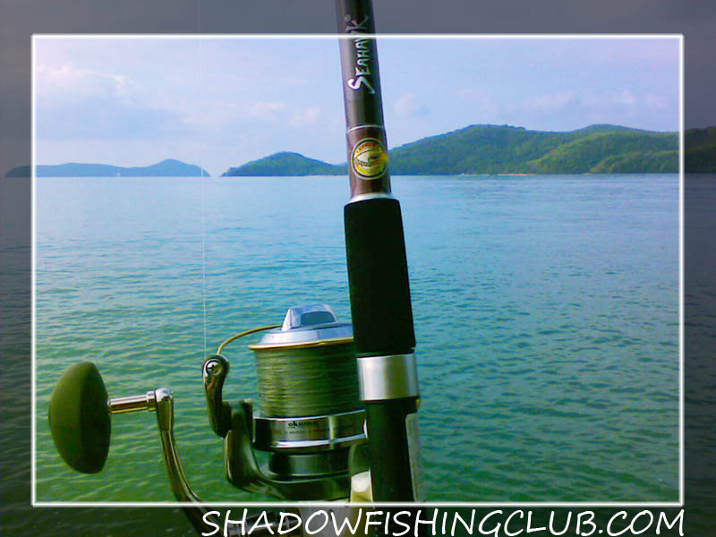 เขาขาด...ยังพอได้อยู่ by Kom Shadow