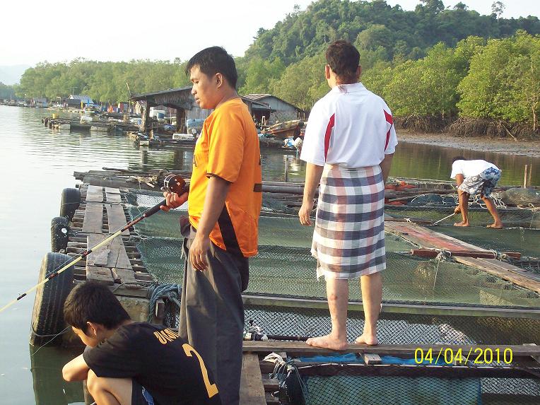 โฮมสเตย์กระชังปลาเกาะเหลที่ระนองกับวันหยุดแบบสบายๆ