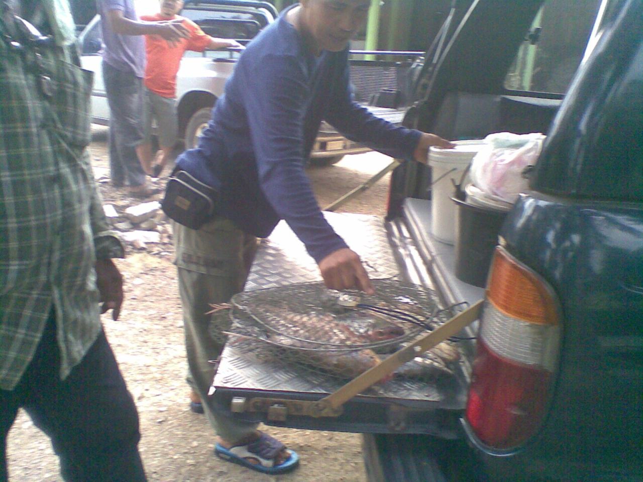 เรือนแพ ฟิชชิ่ง เช้า 3 พ.ค. 53