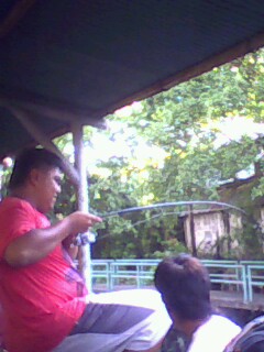 ปลาคลอง หมายหลัง ร.ร. อิอิ