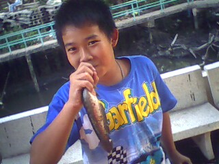 ปลาคลอง หมายหลัง ร.ร. อิอิ