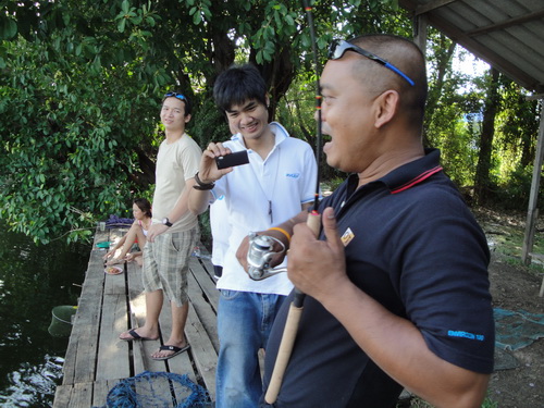 เงาน้ำร้อนนนนนนนน ค้าบ
