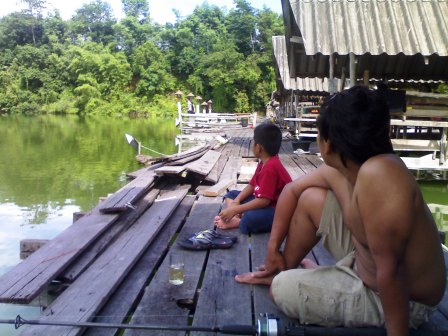 ไปตราดเลยแวะไป คนพลัดถิ่นมาครับ