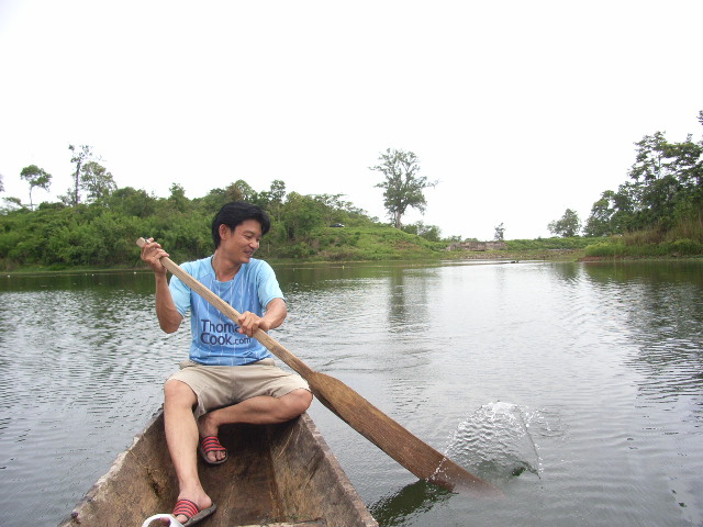  เขื่อนห้วยทราย (เขาขาด) ต.กลางใหญ่