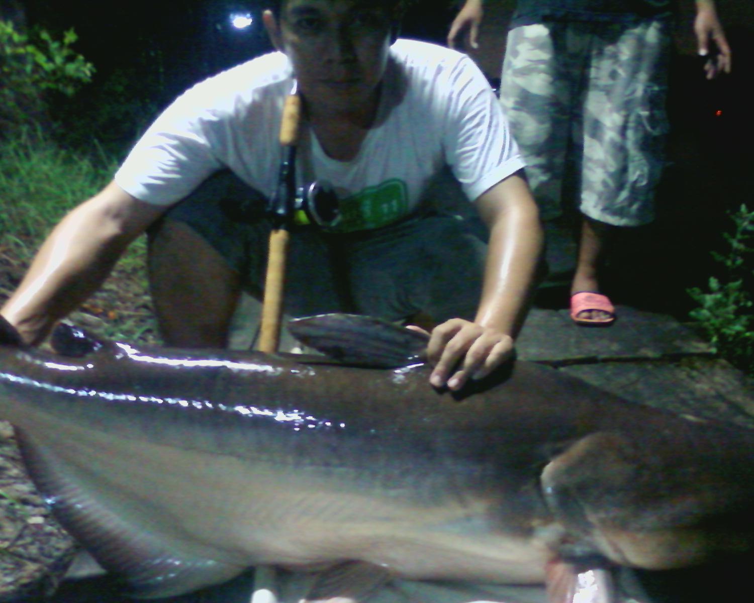 ลองของที่เงาน้ำ