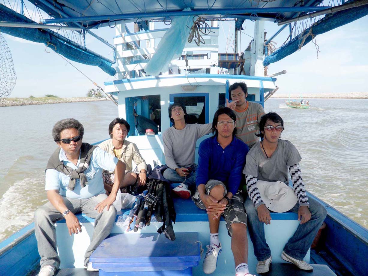 ตกปลาทะเลกะเรือพรผาสุก 23-24 ต.ค. 53