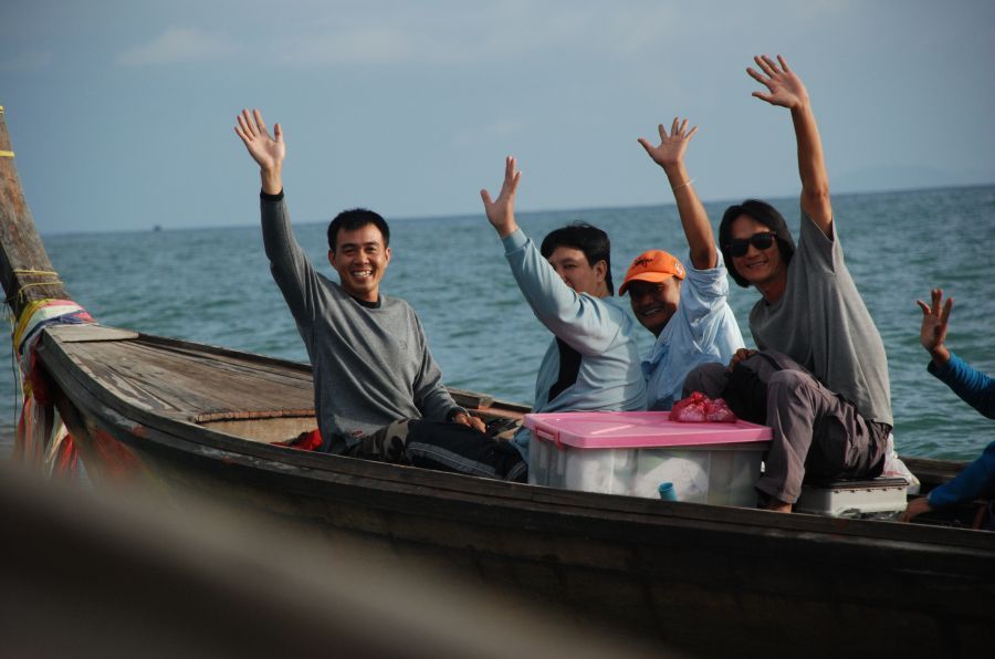 หาเพื่อนไปตกปลา เข้าค่าย นอนเกาะ ที่กำพวนครับ