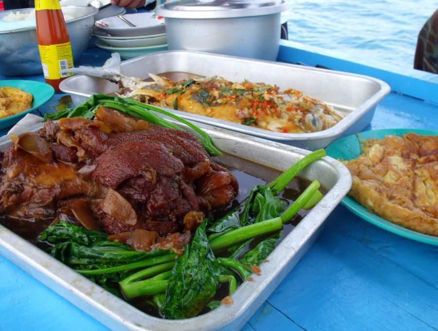 ครบแล้วสมาชิกปั้นจั่น-ซีเครสต์ ไต๋ไก่ รอนแรมทัวร์2