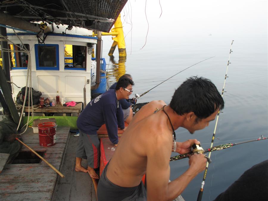 ปิดรับแล้ว ทัศนศึกษาแท่นขุดเจาะ13-14-15เมย.54