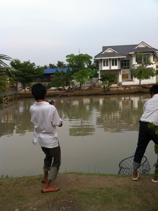 บังเอิยมาเยือนครั้งแรก