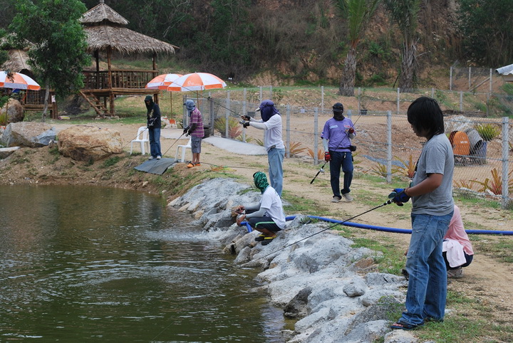 บ่อตกปลากระพง Pattaya R/C Fishing Park
