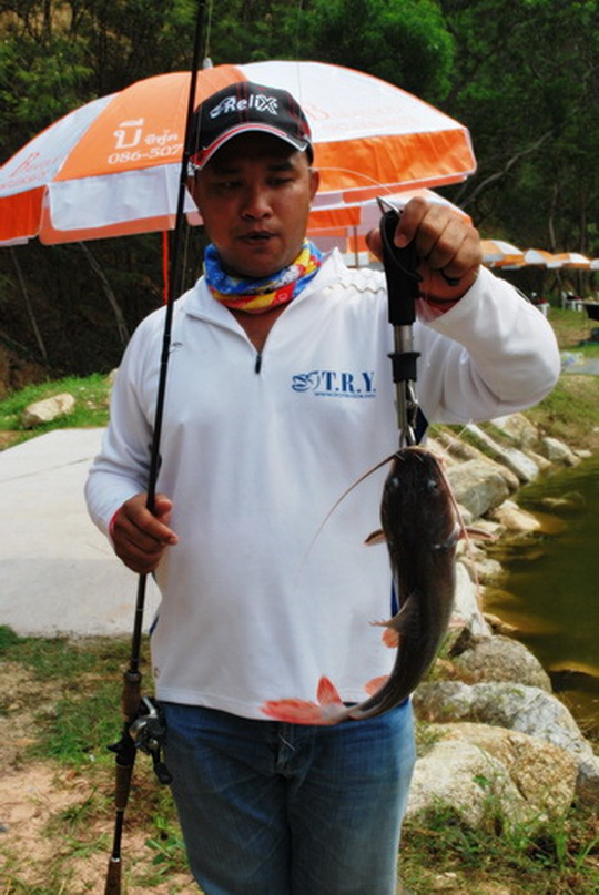 บ่อตกปลากระพง Pattaya R/C Fishing Park