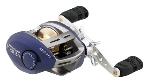  Team Daiwa Tierra 153H/153HL กับ Daiwa AGGREST PE