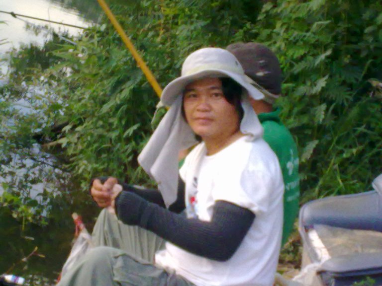 มูลน้อยคอยปลา